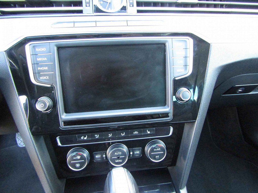 Volkswagen Passat 2.0 TDi  4x4