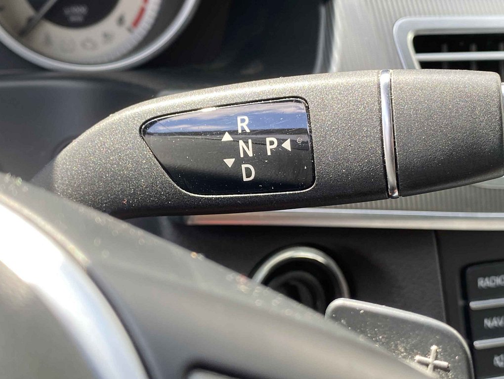 Mercedes-Benz Třída E 3.0 CDi Avantgarde E350 4matic