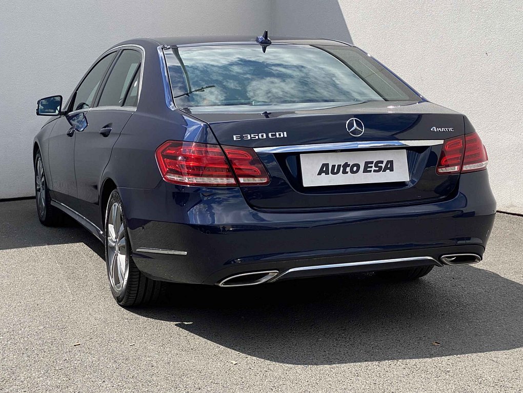 Mercedes-Benz Třída E 3.0 CDi Avantgarde E350 4matic