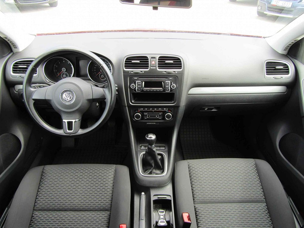 Volkswagen Golf 1.4i 