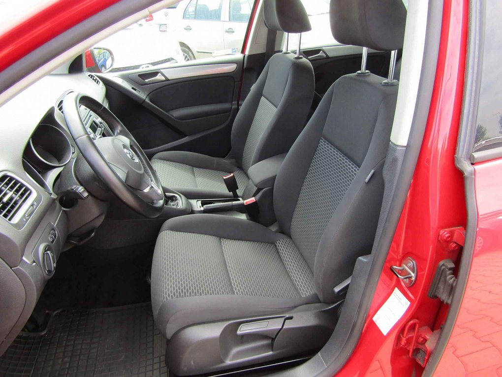 Volkswagen Golf 1.4i 