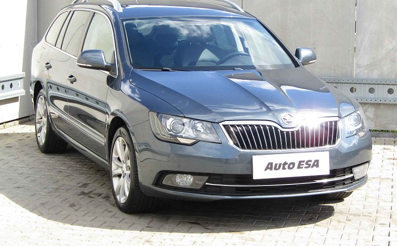 Škoda Superb II 2.0 TDi Elegance