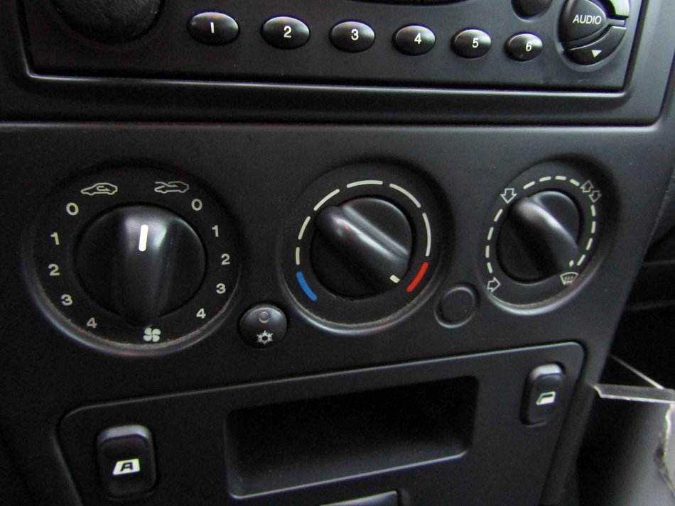 Citroën Xsara 1.4i 