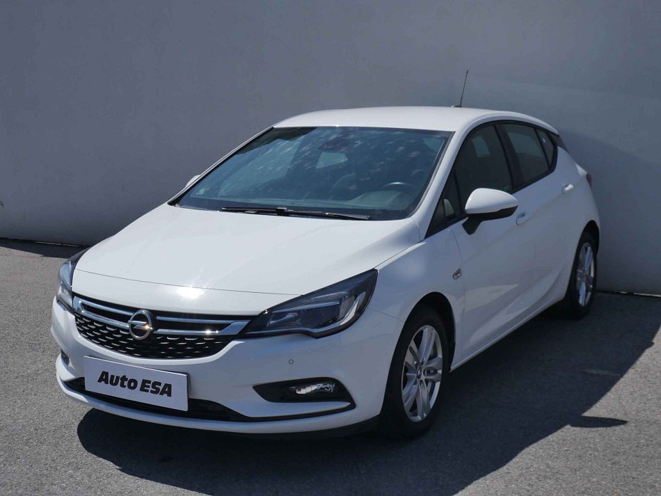 Opel Astra 1.4T 