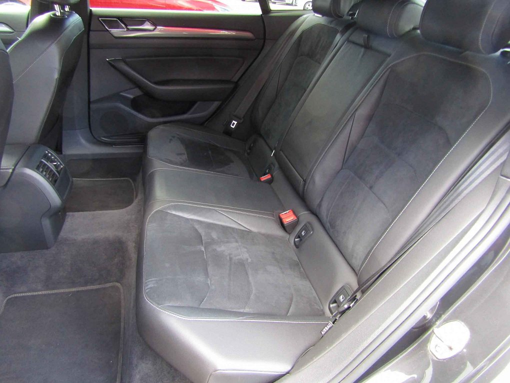 Volkswagen Arteon 2.0 TDi R-Line 4x4
