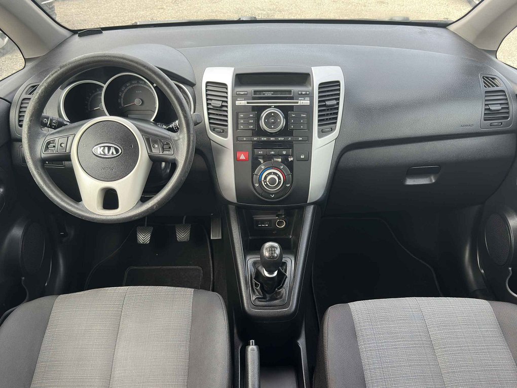 Kia Venga 1.4i 