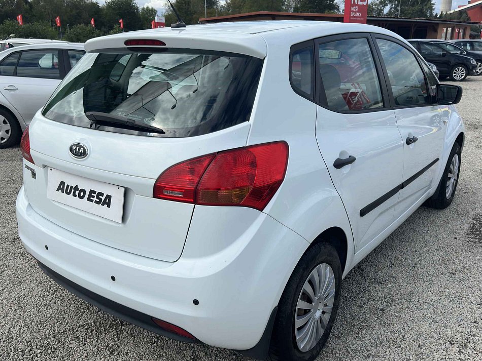 Kia Venga 1.4i 