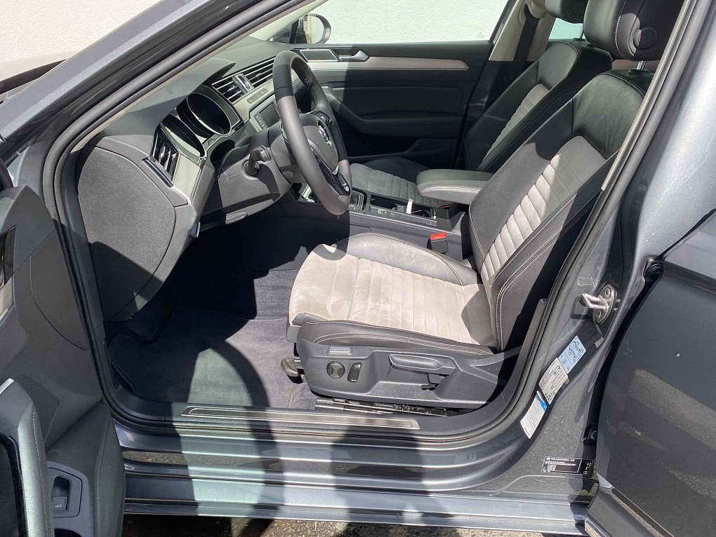 Volkswagen Passat 2.0TDi Highline