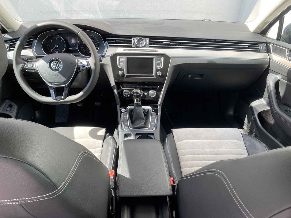 Volkswagen Passat 2.0TDi Highline
