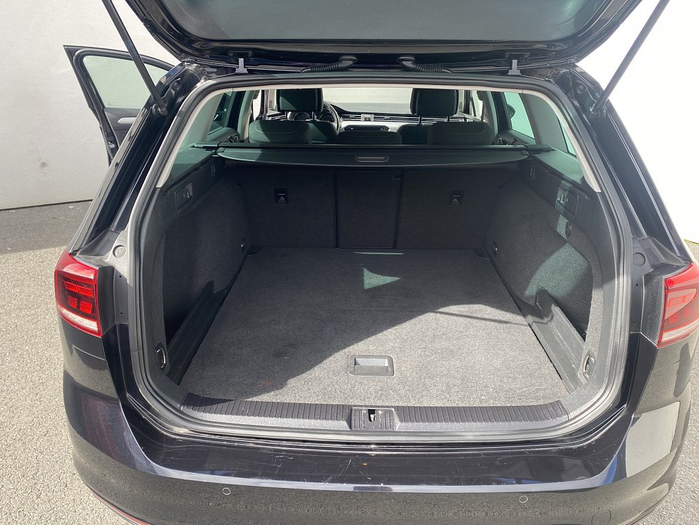 Volkswagen Passat 2.0 TDi Business