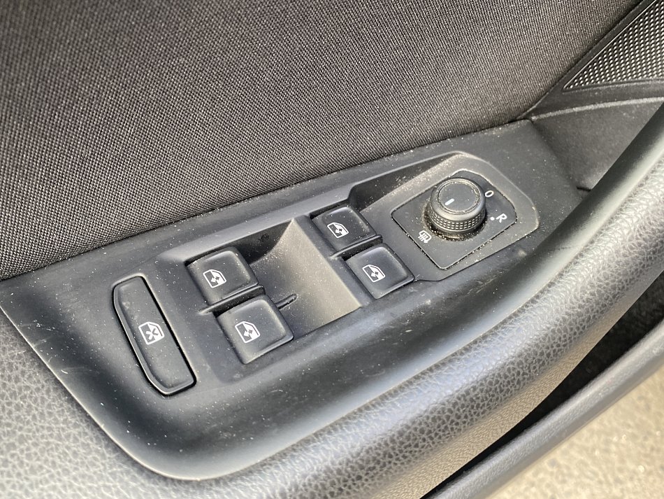 Volkswagen Passat 2.0 TDi Business