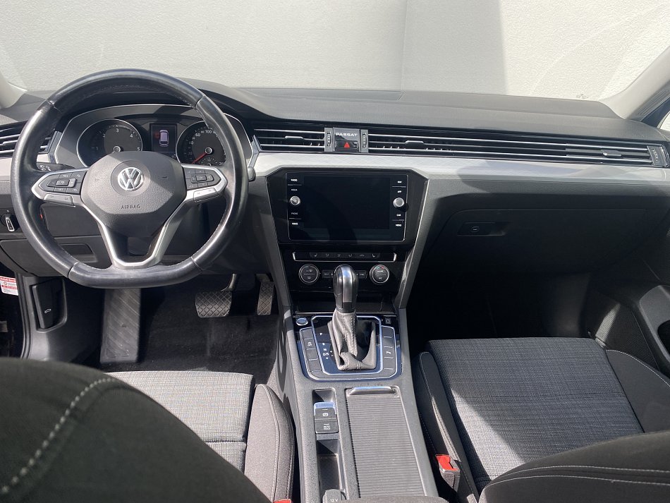 Volkswagen Passat 2.0 TDi Business