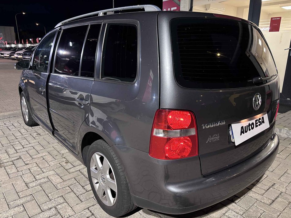 Volkswagen Touran 1.9 TDi 