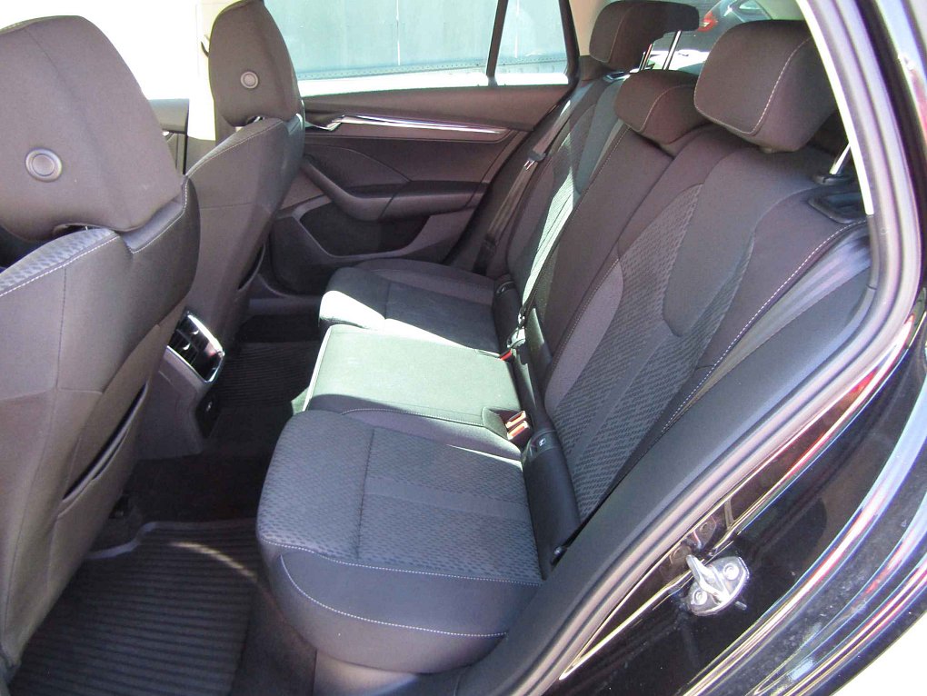 Škoda Octavia IV 2.0 TDi Style