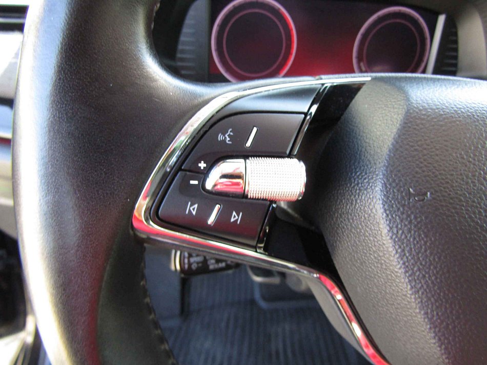 Škoda Octavia IV 2.0 TDi Style