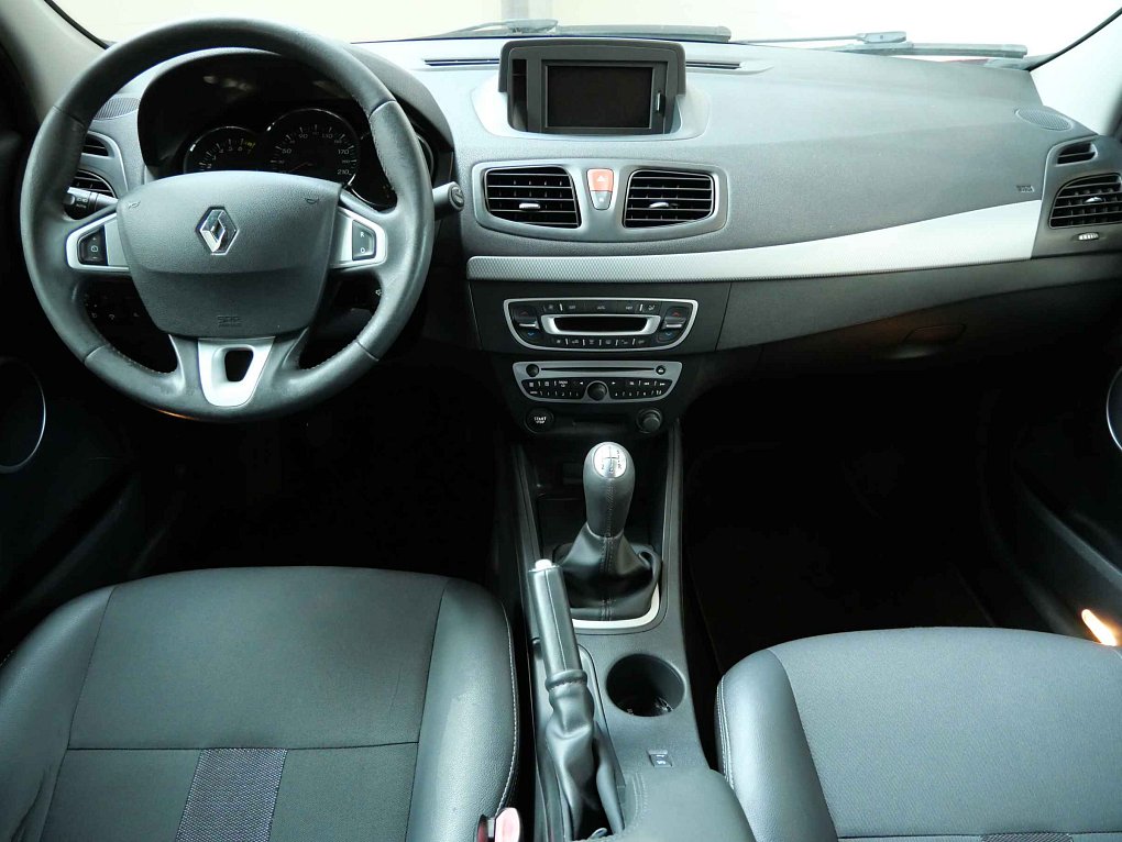 Renault Fluence 1.6i 