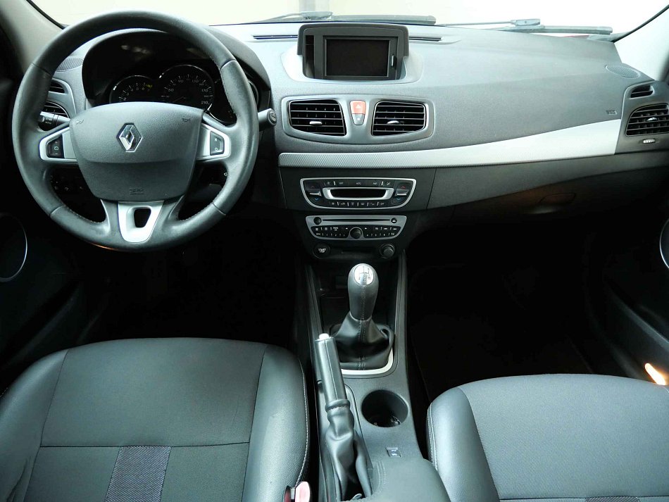 Renault Fluence 1.6i 