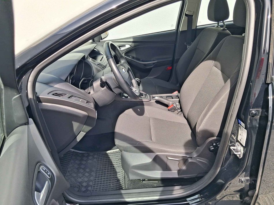 Ford Focus 1.0 EB Trend