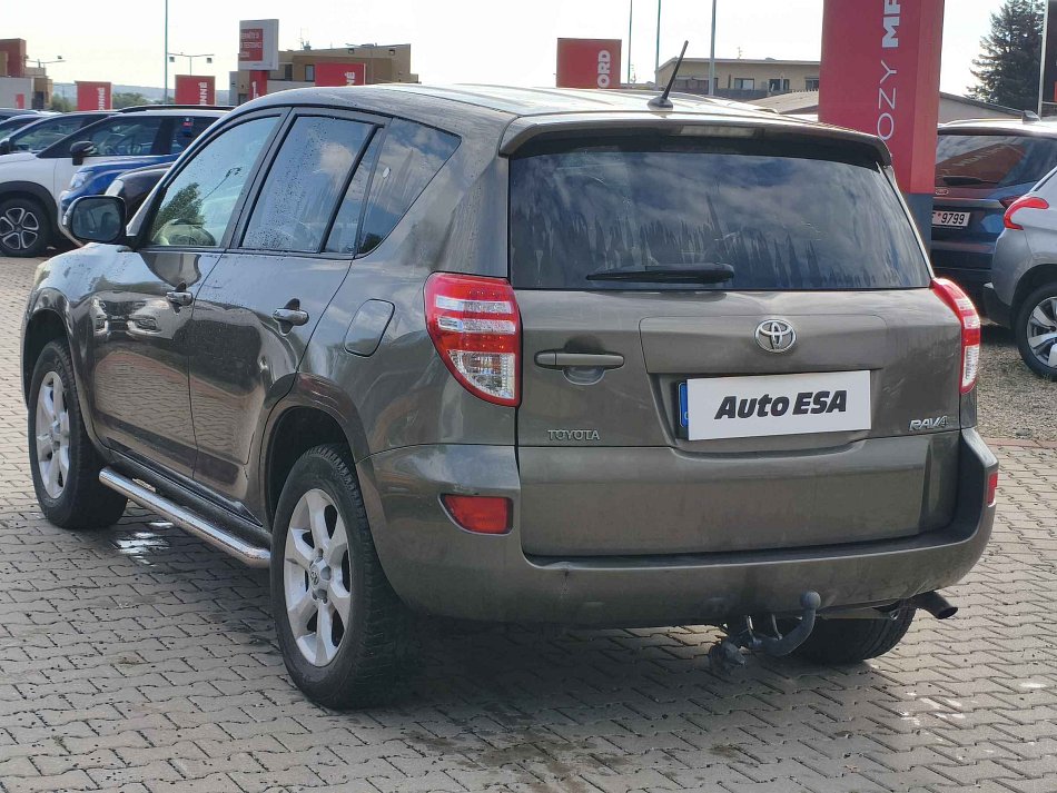 Toyota RAV4 2.0i  4X4
