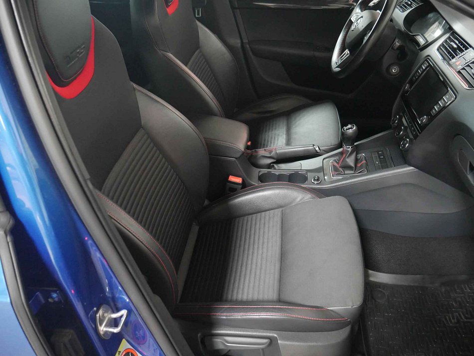 Škoda Octavia III 2.0 TSI RS