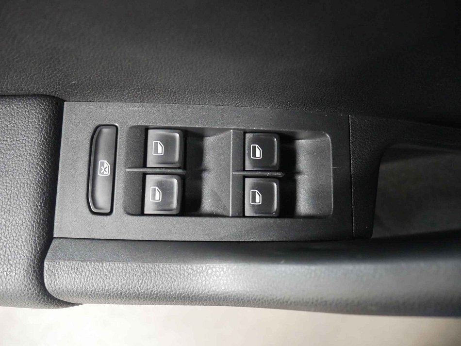 Škoda Octavia III 2.0 TSI RS