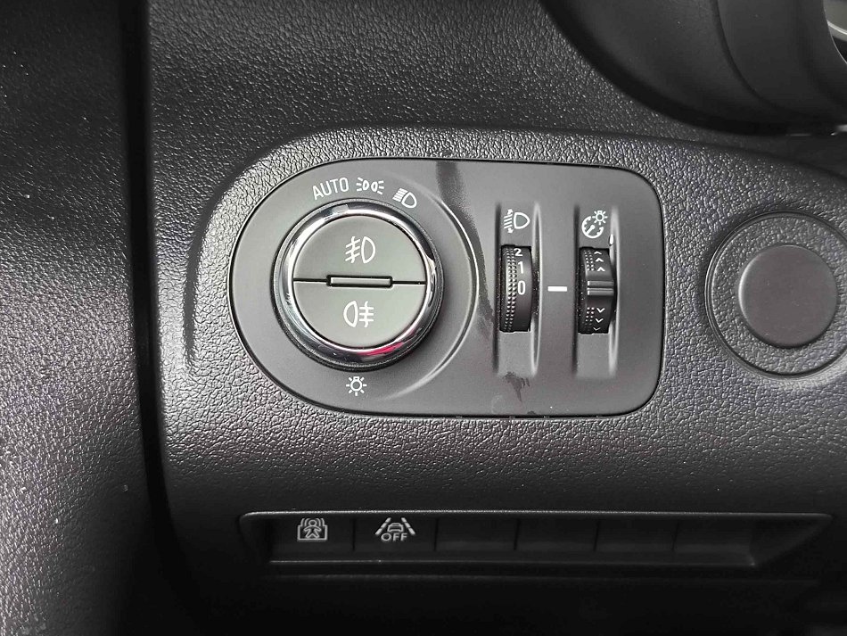 Opel Combo 1.5CDTi Elegance