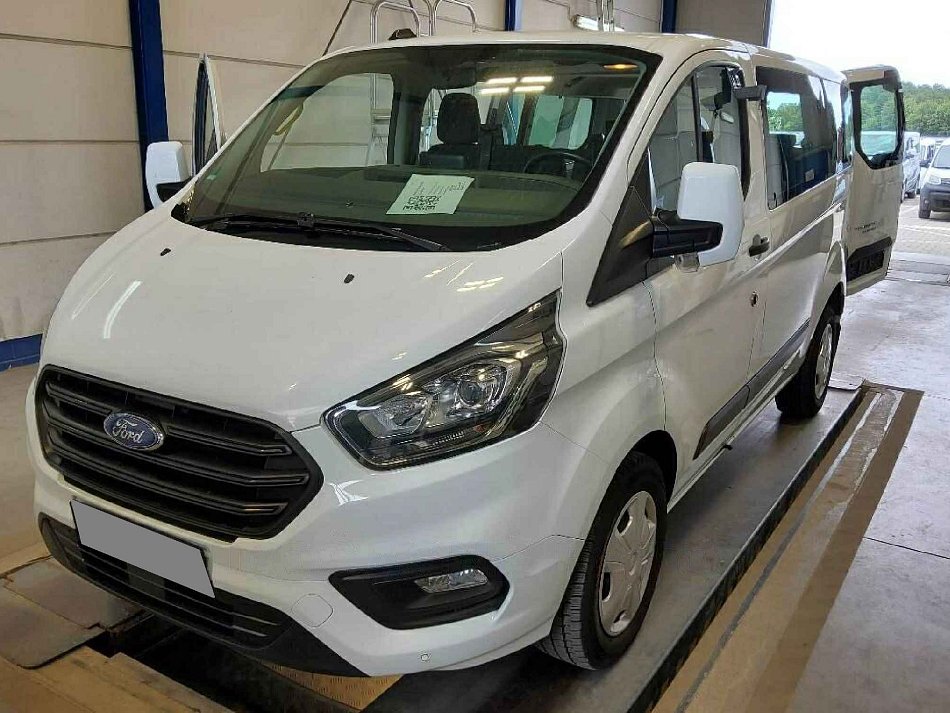 Ford Transit Custom 2.0TDCi Trend 8míst