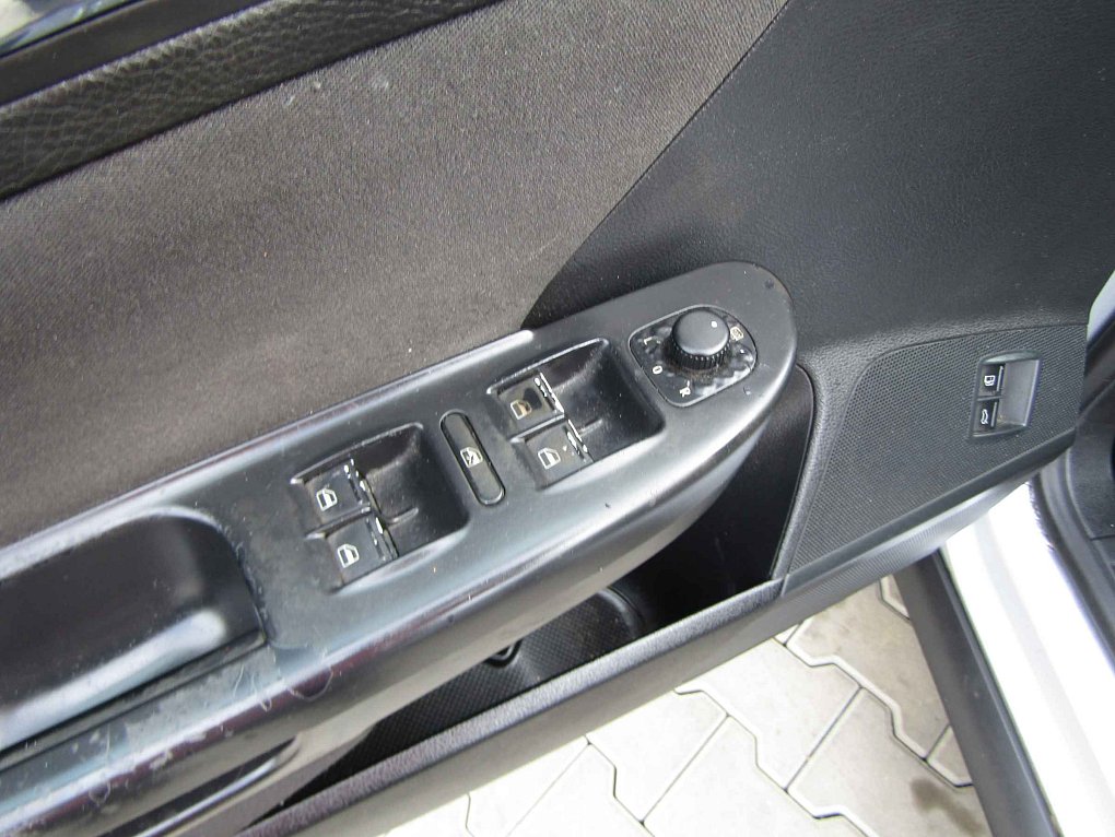 Volkswagen Passat 2.0 TDi 