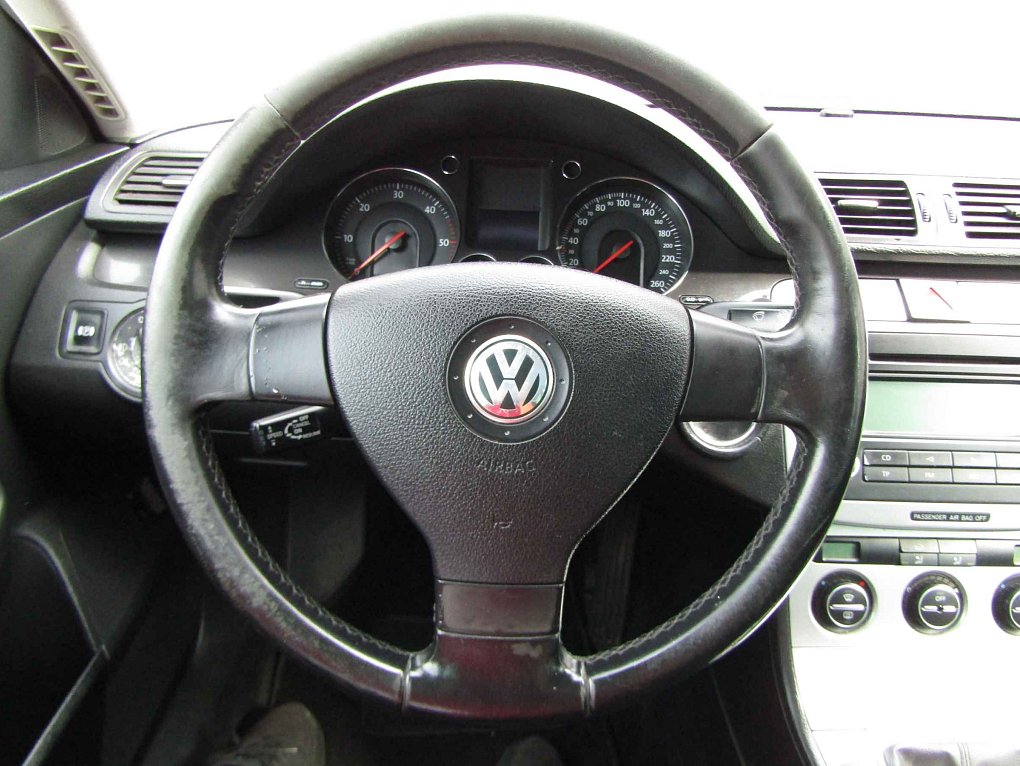 Volkswagen Passat 2.0 TDi 
