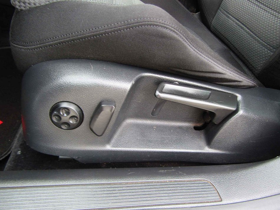 Volkswagen Passat 2.0 TDi 