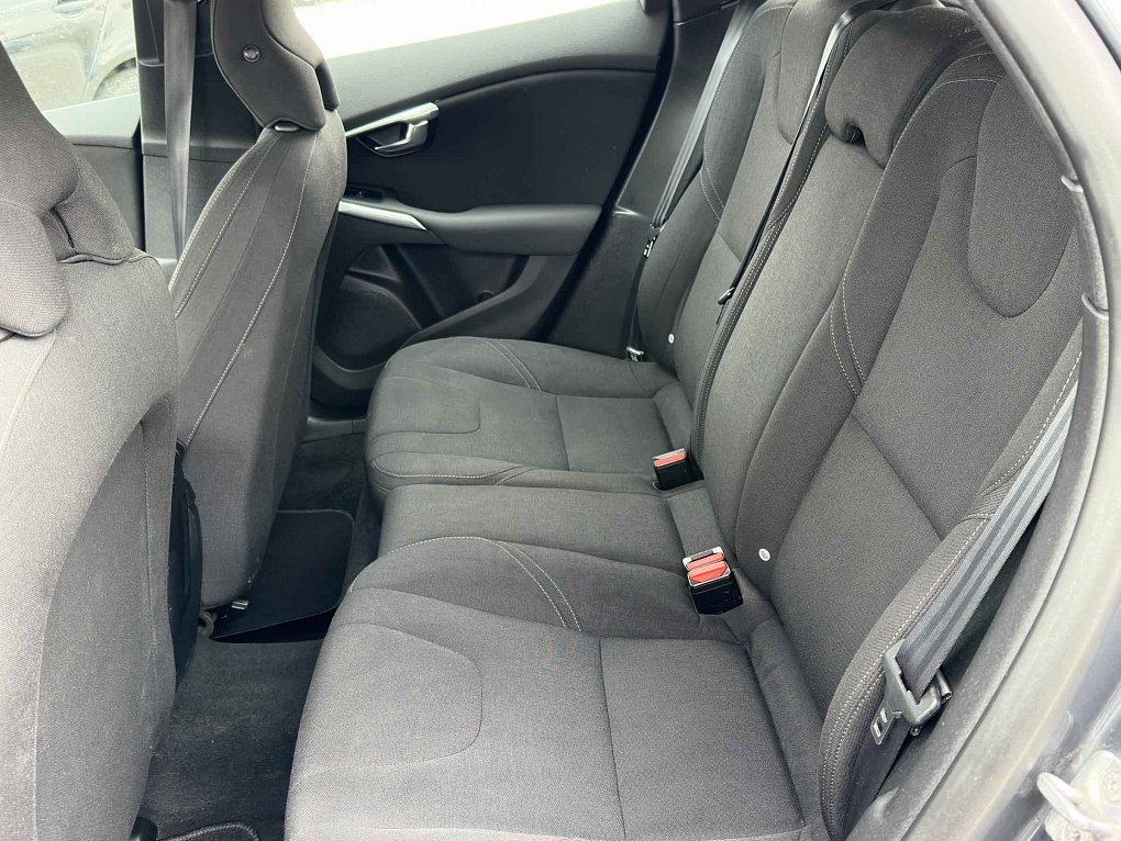 Volvo V40 1.6 D 
