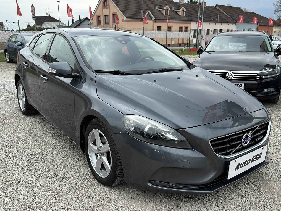 Volvo V40 1.6 D 