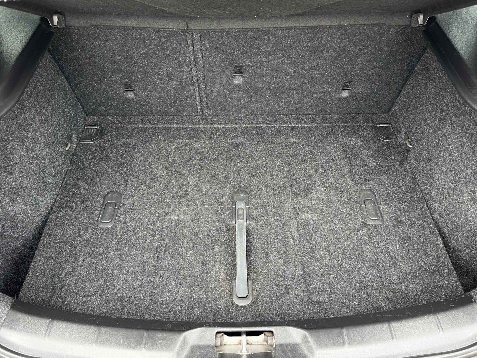 Volvo V40 1.6 D 