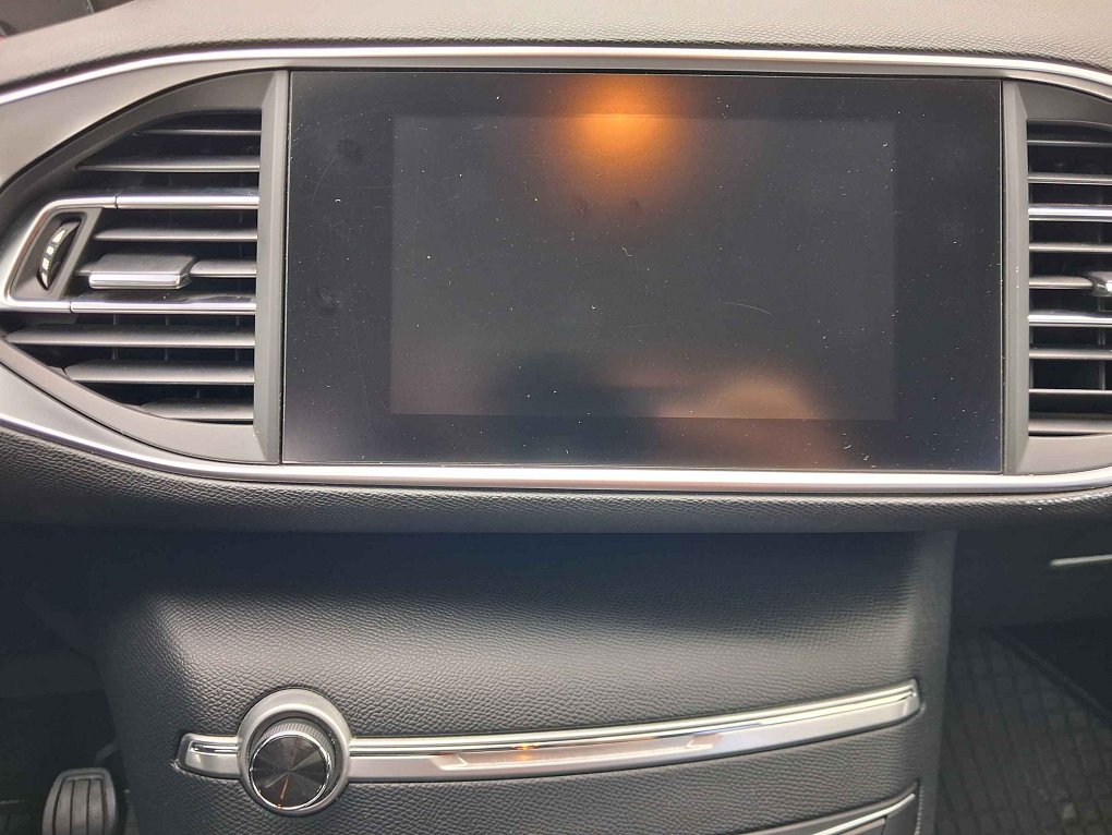 Peugeot 308 1.2 PT 