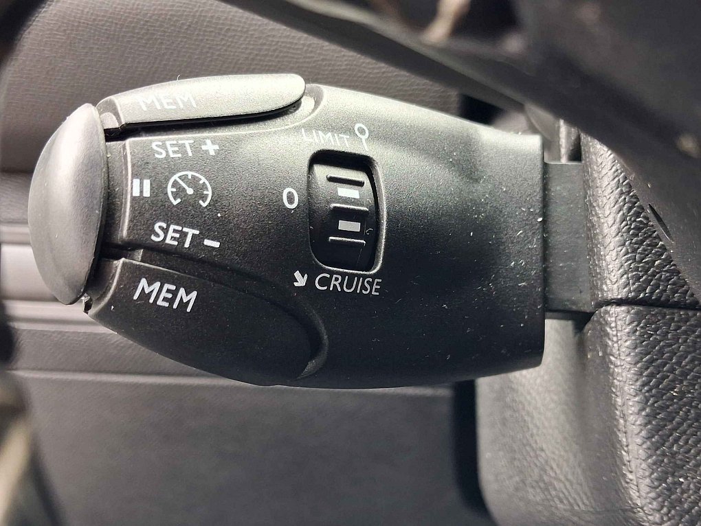 Peugeot 308 1.2 PT 