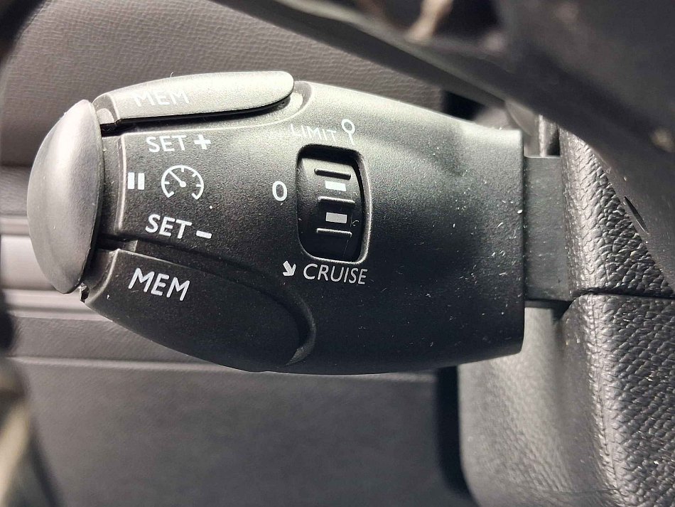 Peugeot 308 1.2 PT 
