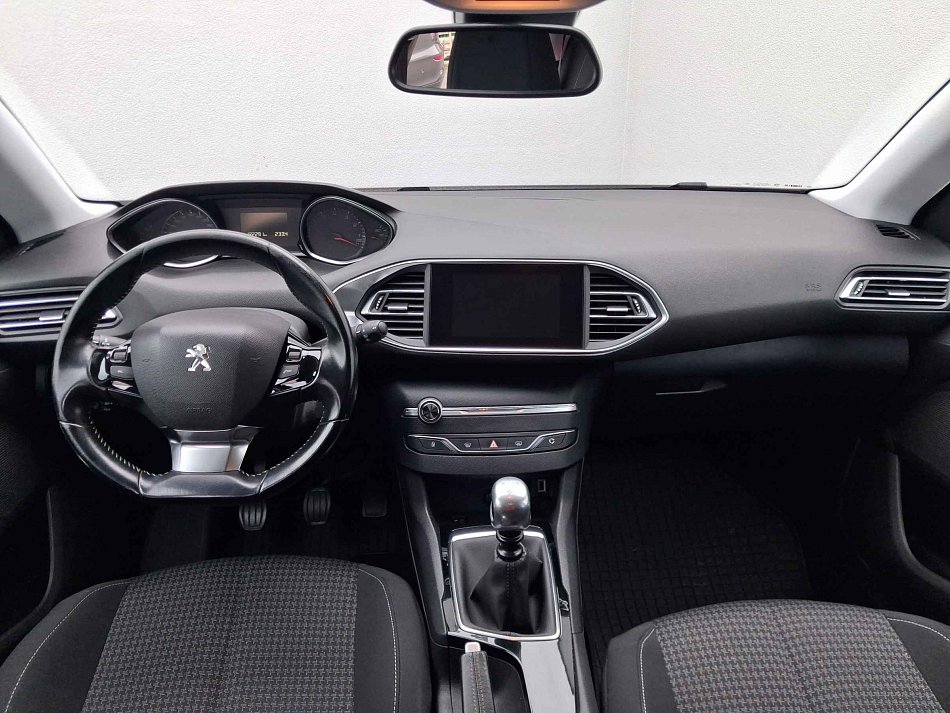 Peugeot 308 1.2 PT 