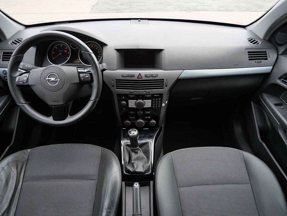 Opel Astra 1.7 CDTi 