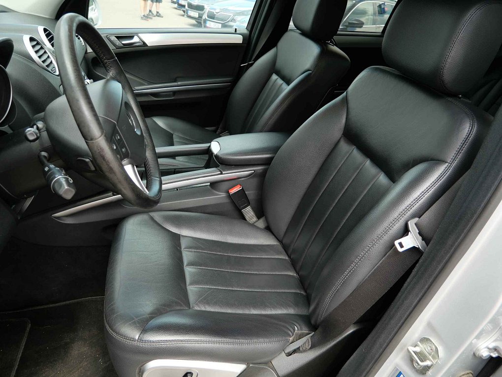 Mercedes-Benz Třída M 3.5  ML350 4M