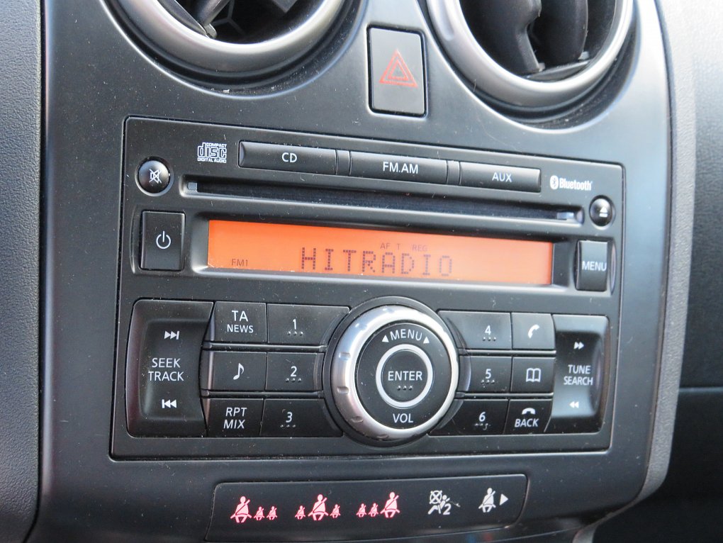 Nissan Qashqai 2.0i 