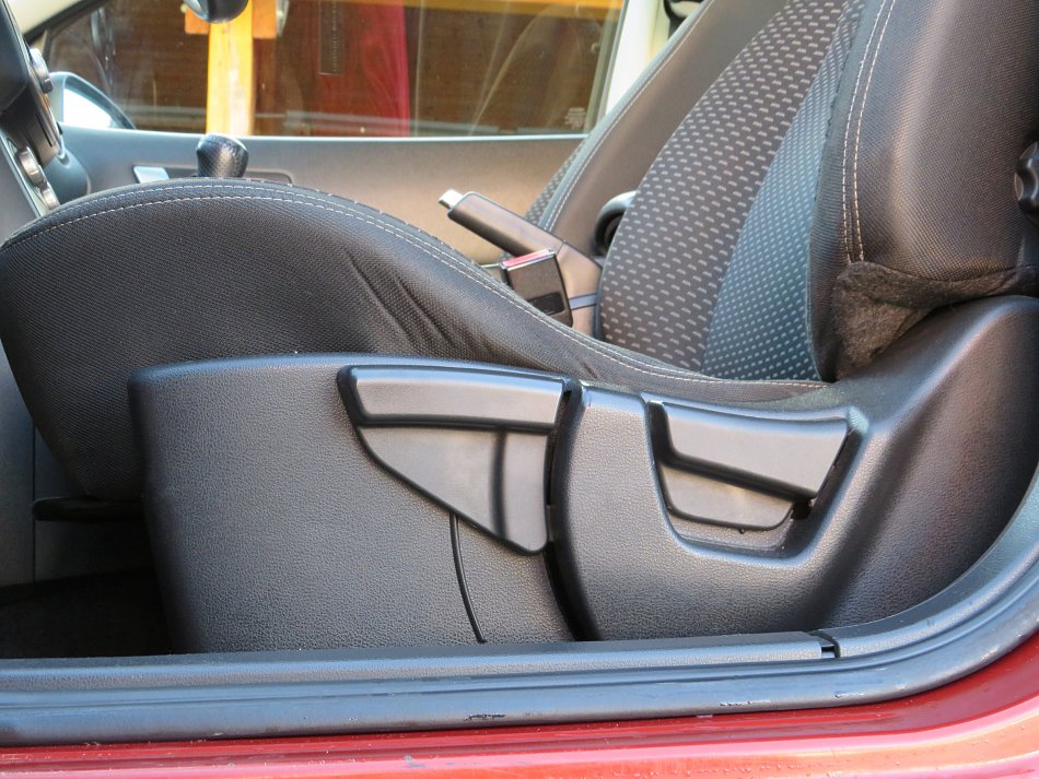 Nissan Qashqai 2.0i 