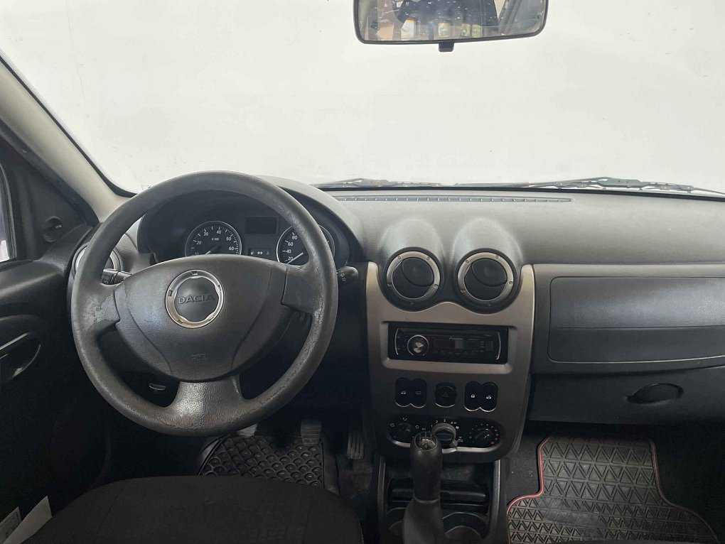 Dacia Sandero 1.6i 
