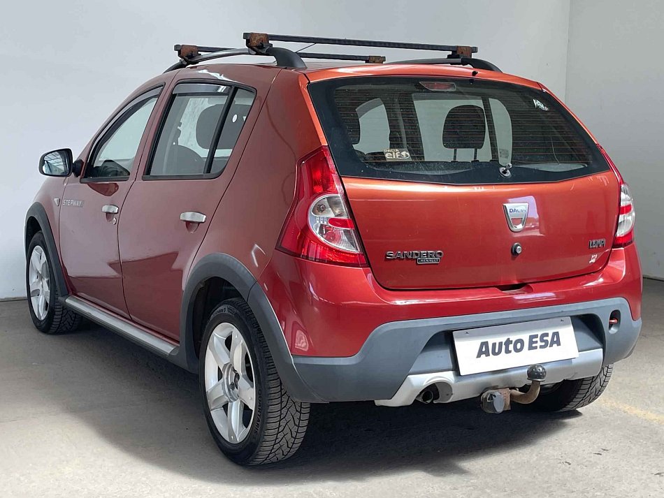 Dacia Sandero 1.6i 