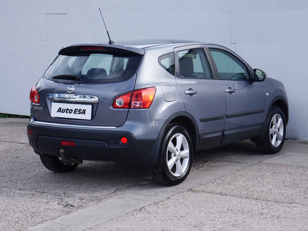 Nissan Qashqai 1.6 16V 