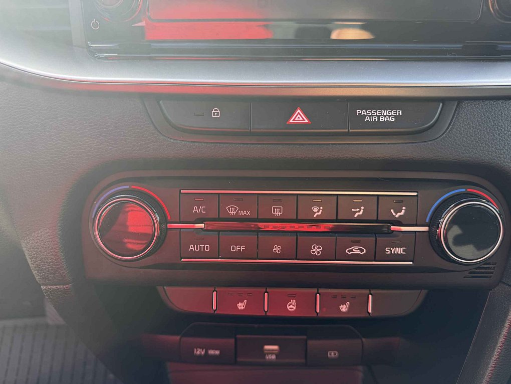 Kia Ceed 1.5 T-GDi Exclusive