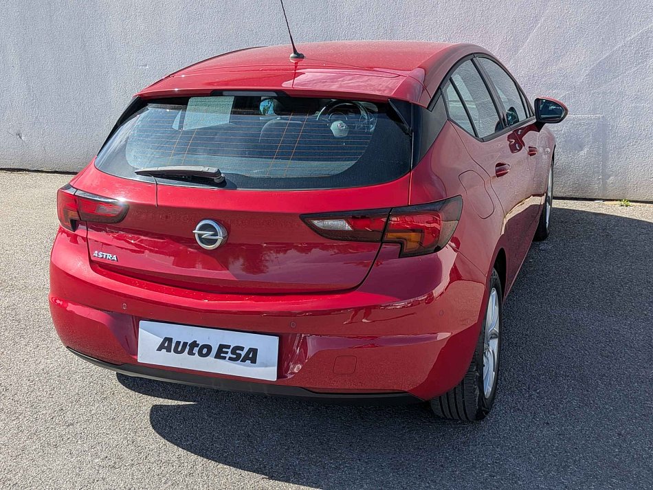 Opel Astra 1.2 PT  +