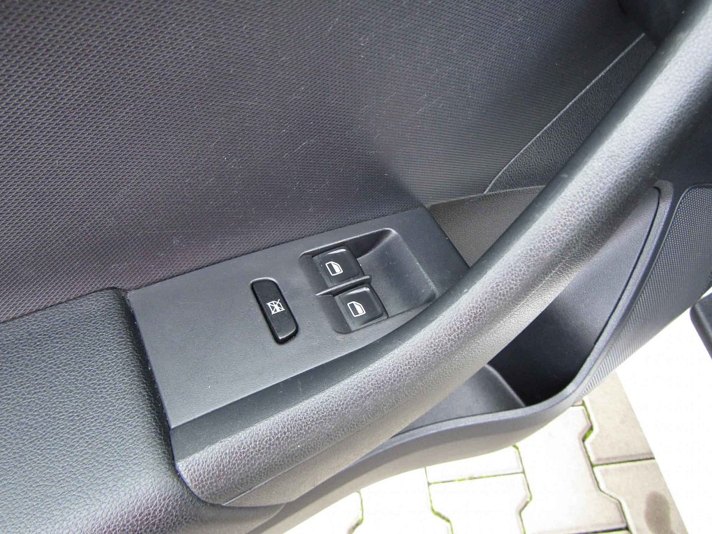 Škoda Rapid 1.6 TDi Sport