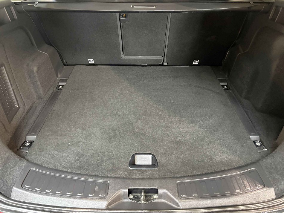 Land Rover Discovery Sport 2.0 TD4  4X4