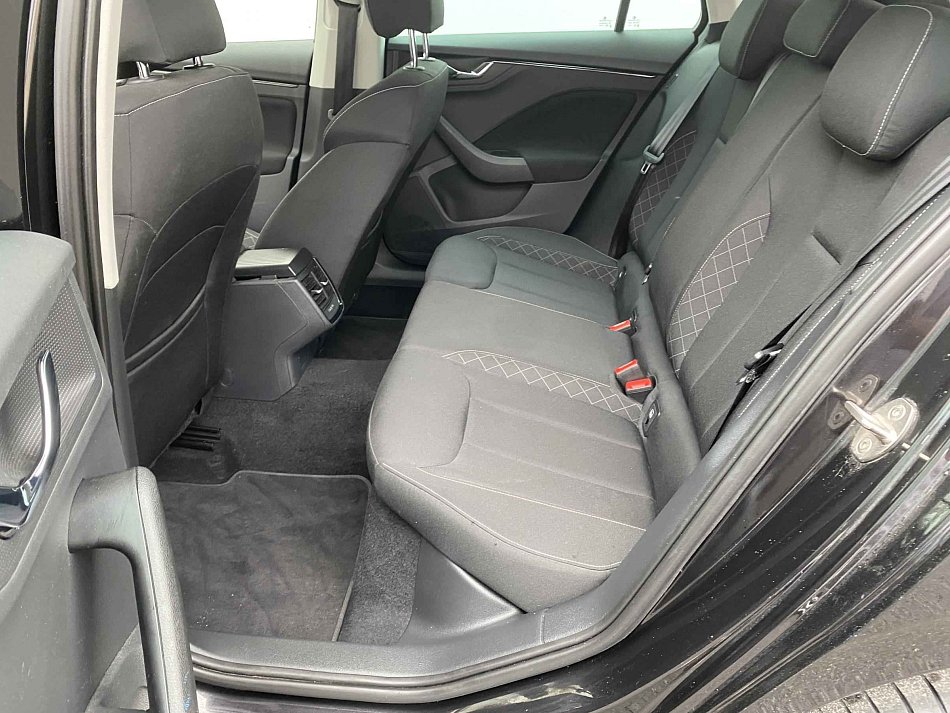Škoda Kamiq 1.0 TSi Ambition Plus