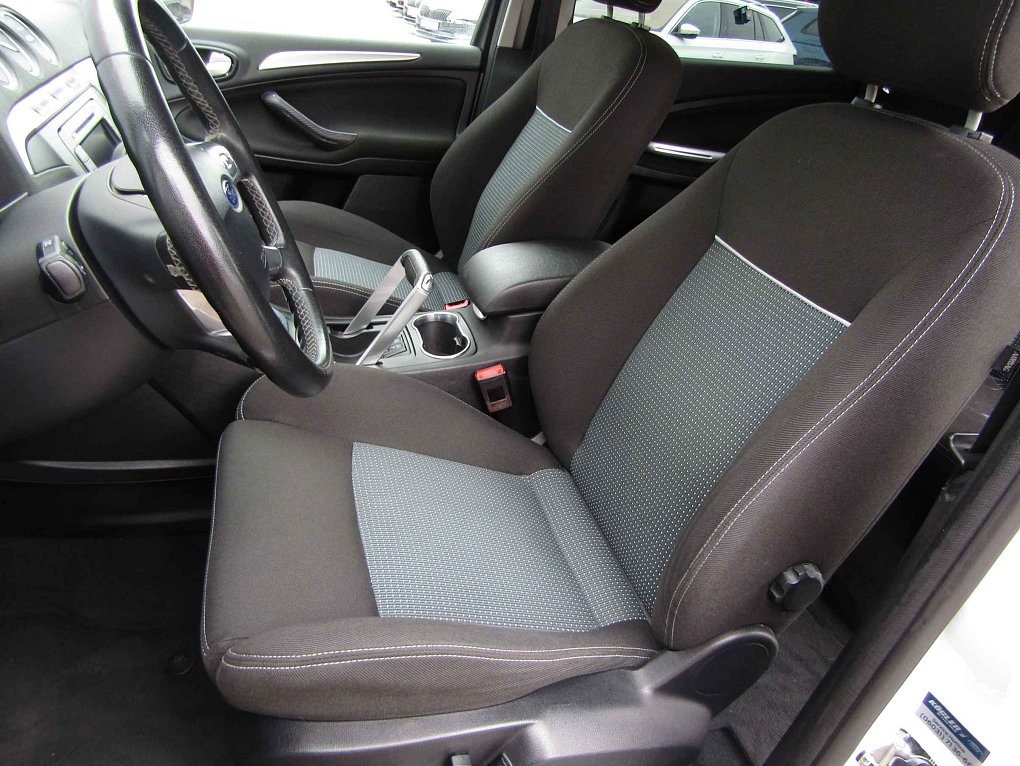Ford S-MAX 2.0 TDCi 